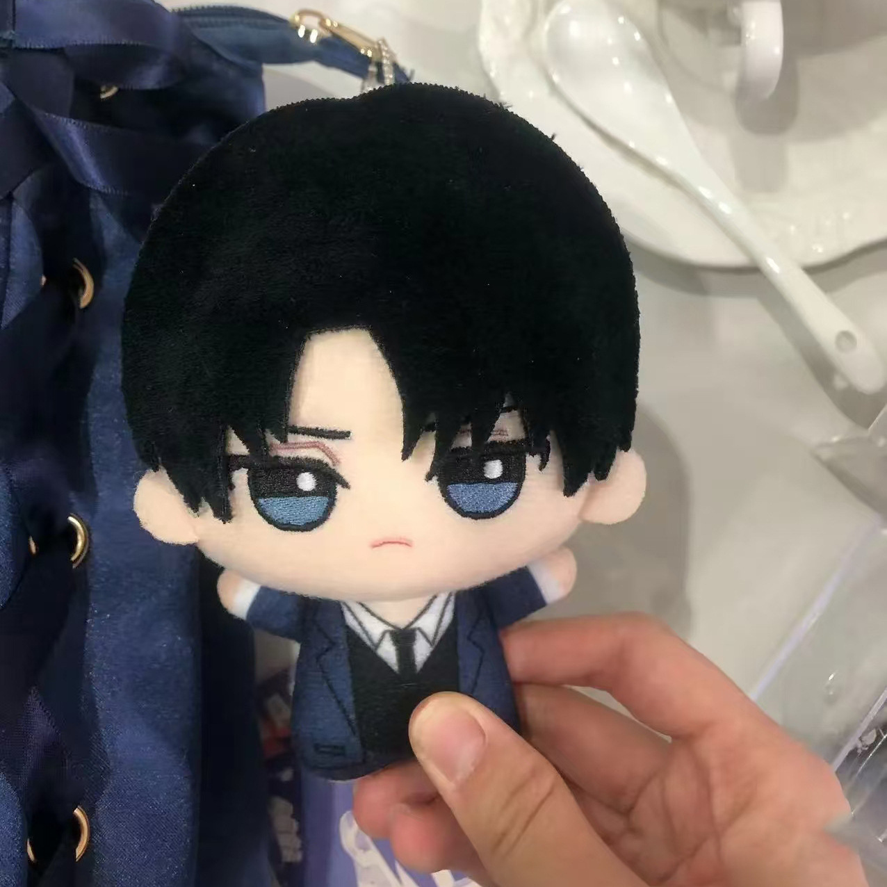 10 cm Levi Ackerman Plushie An - Anime Merchandise For Sale recensie en prijs